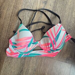 VS/Pink swimsuit